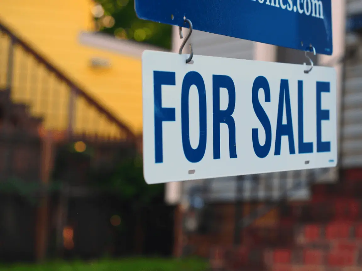 Can You Sell Your House Below Market Value In 2024?
