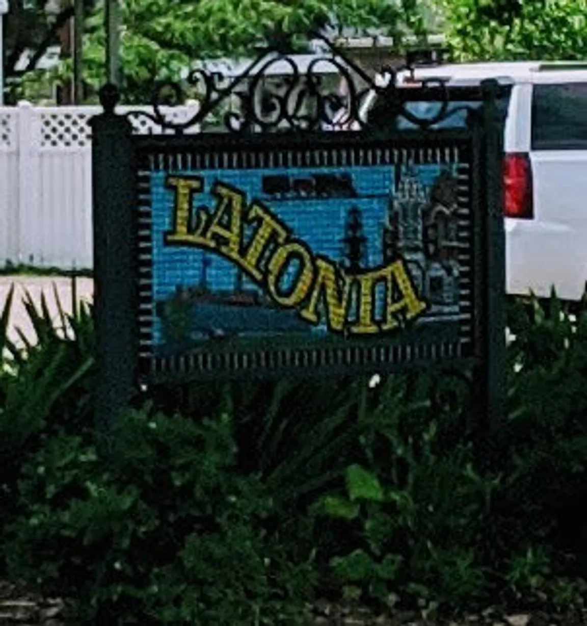 We buy houses in Latonia, KY