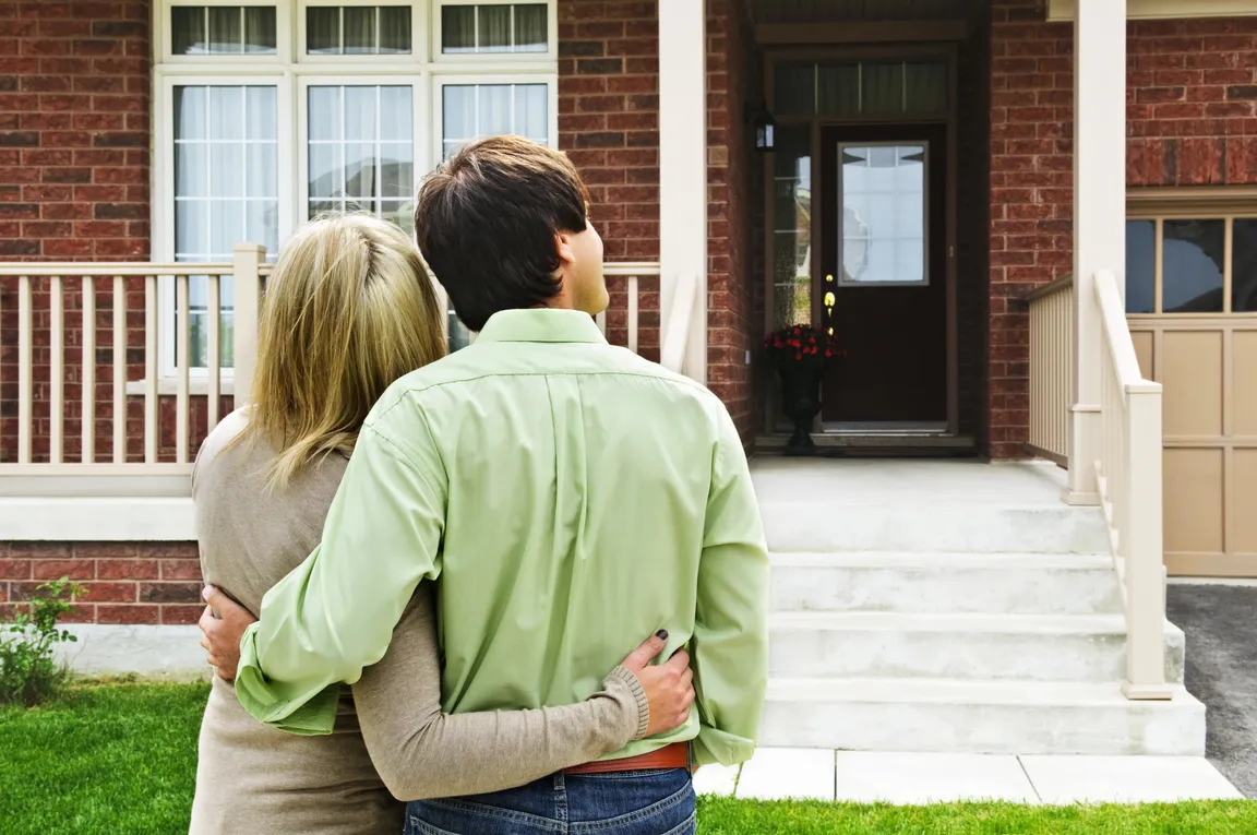 House sold to Real Estate Busters LLC