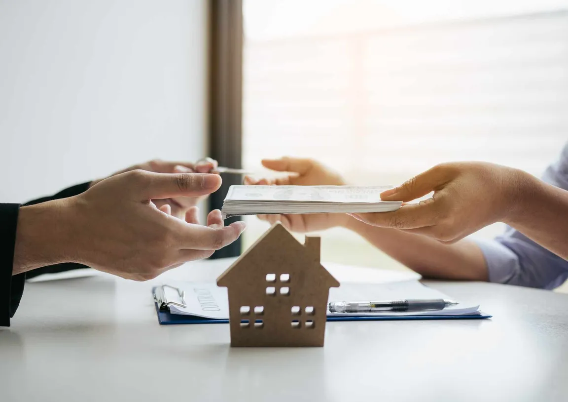 We buy house in cash in Dela Ware