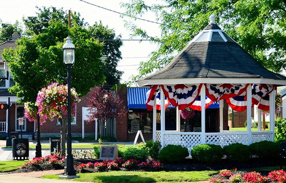 Grove City, Ohio photo | Sell My House Fast Grove City OH | We Buy Houses Grove City OH | Homesmith Buys Houses Grove City OH | Sell your Grove City home for fast cash. Call us today!Sell your Grove City home for fast cash. Contact us today!