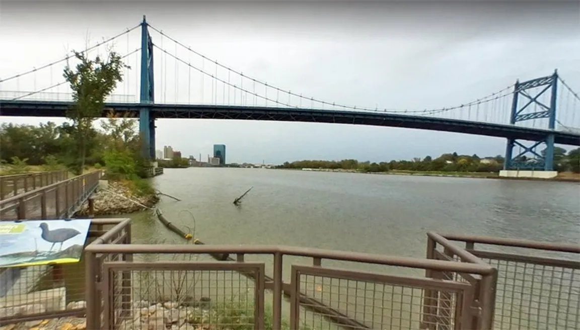 Anthony-Wayne-Bridge-Toledo-Ohio | Sell My House Fast Cash Toledo OH | We Buy Houses Cash Toledo OH | Homesmith Buys Houses Toledo OH | We buy Toledo houses fast for cash | 877-HOMESMITH