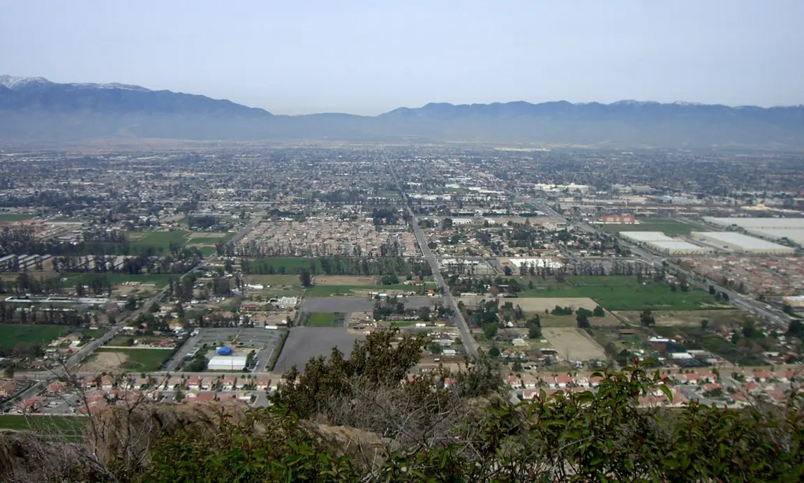 Sell My House Fast Fontana CA | We Buy Houses Fontana CA | Homesmith Buys Houses Fontana CA | We Buy Houses Fontana! Call us today!