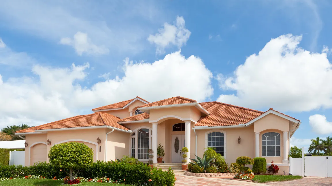we buy houses in Huntington Beach