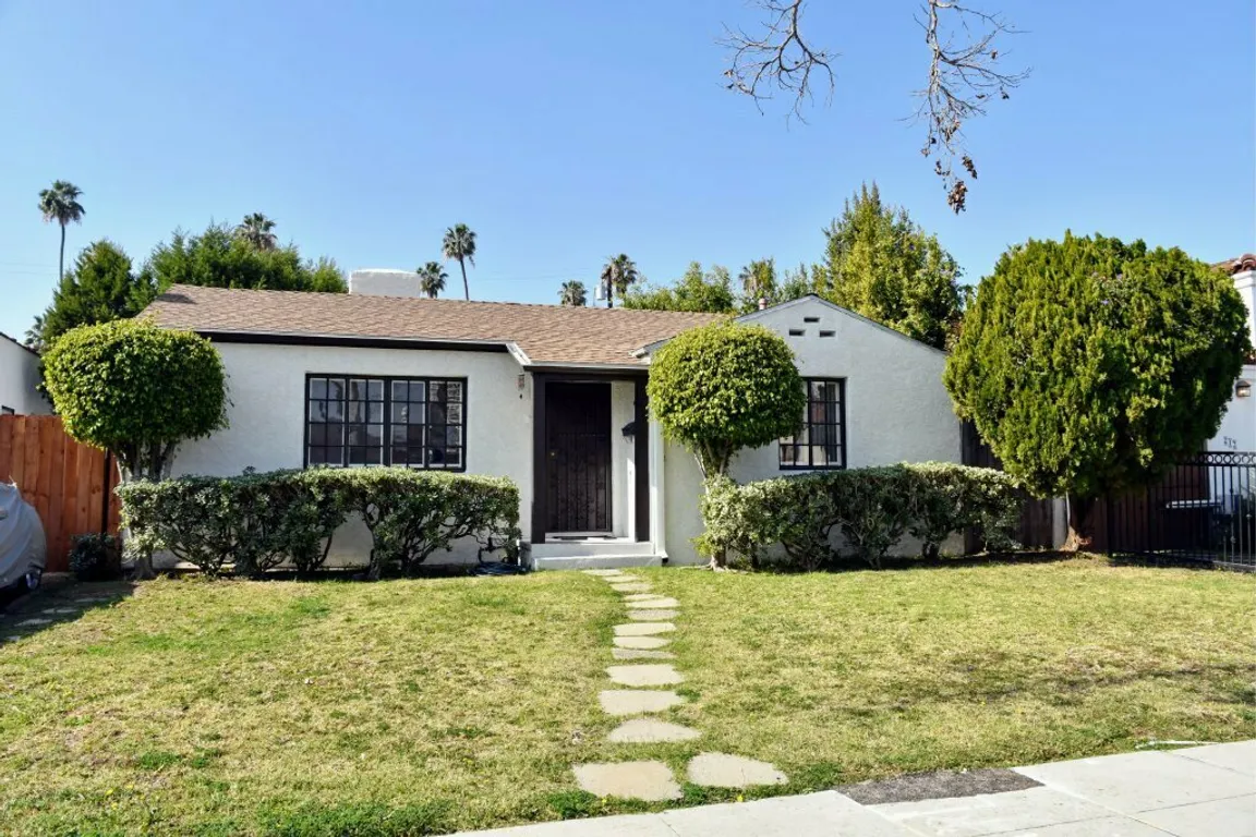 we buy houses in Montebello CA