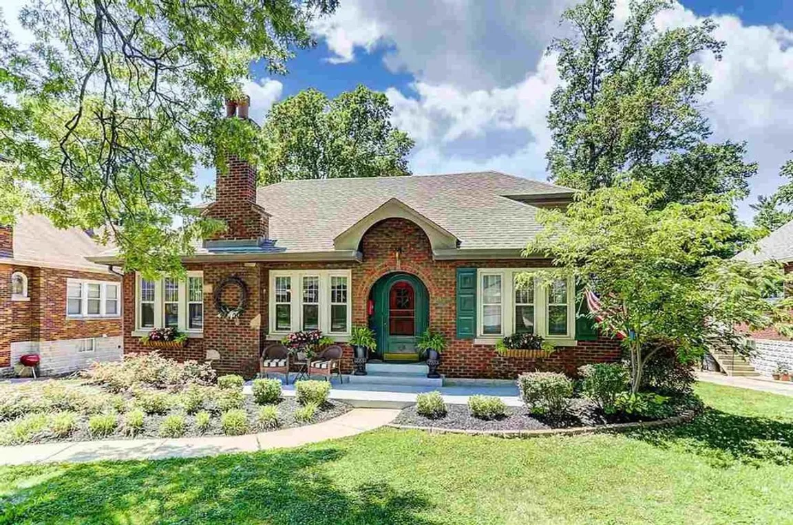 we buy houses lakeside park ky - brick house for sale