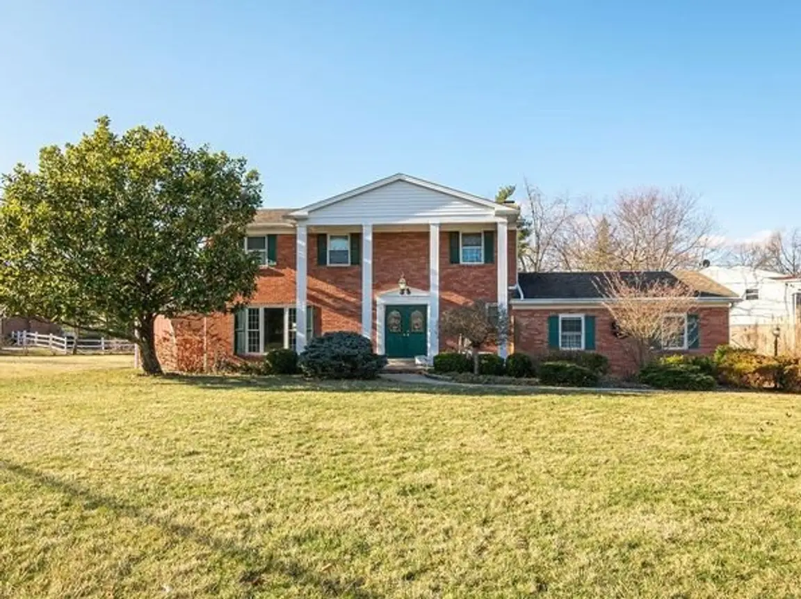 We Buy Houses In Sharonville OH - Sell Your House Fast For Cash