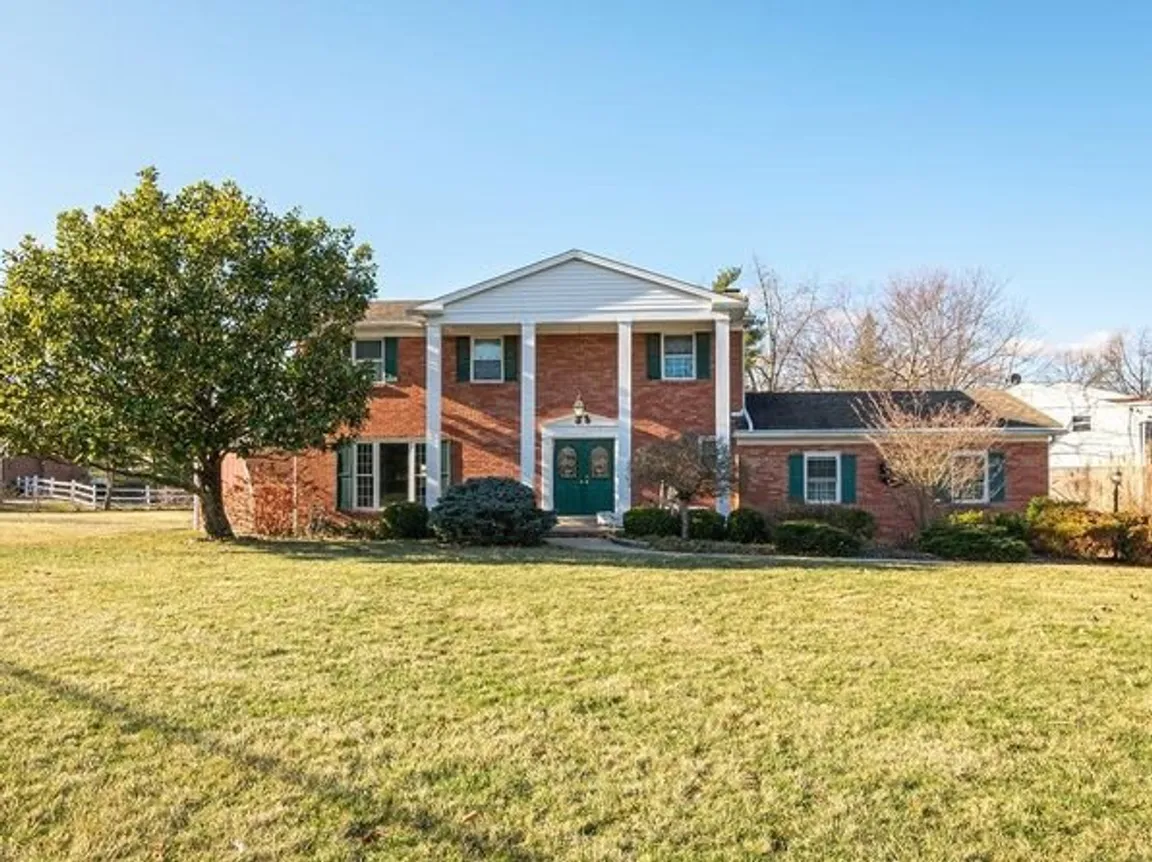 We Buy Houses In Sharonville OH - Sell Your House Fast For Cash