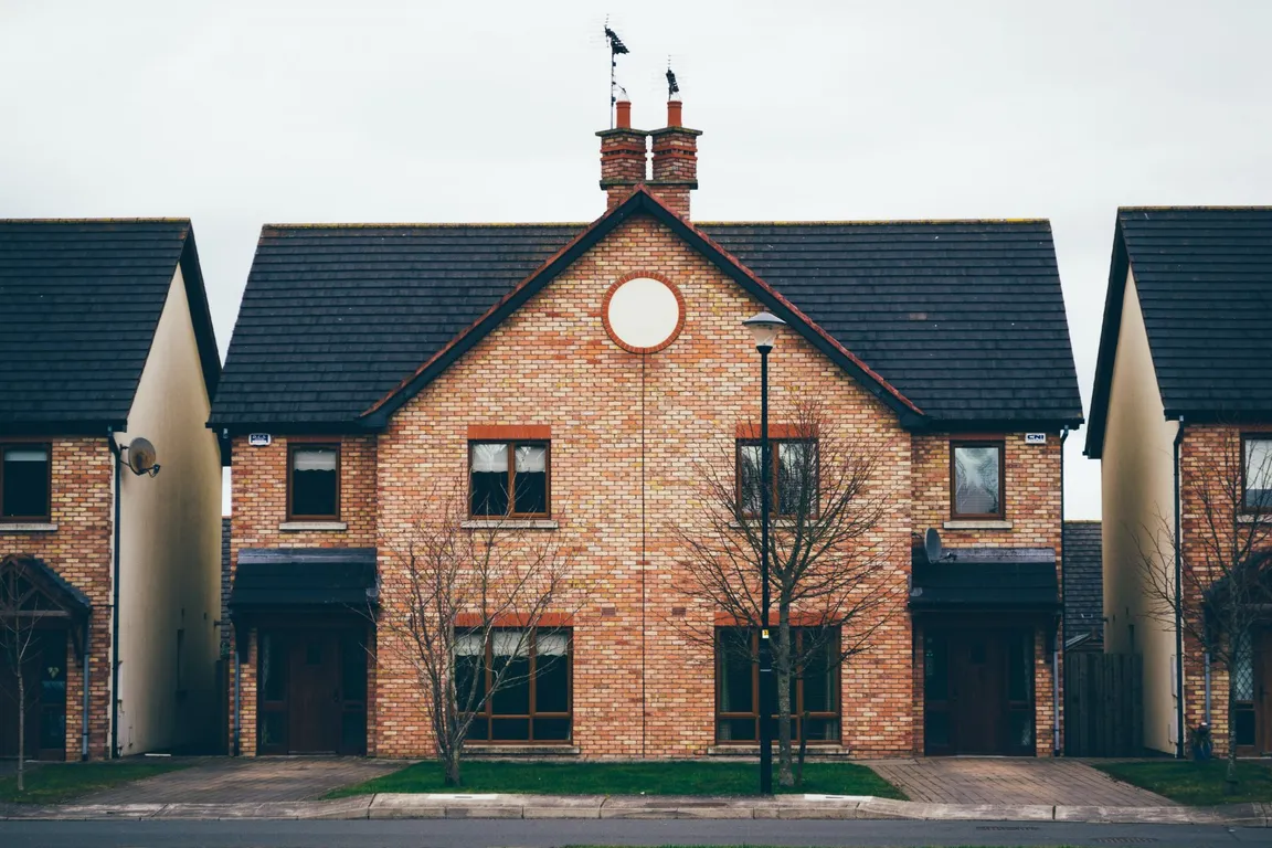 When you are ready to purchase your next [market_city] or Cincinnati rental, there are a few things to keep in mind when looking for a property. Here are six things to look for in a [market_city] or Cincinnati rental property: