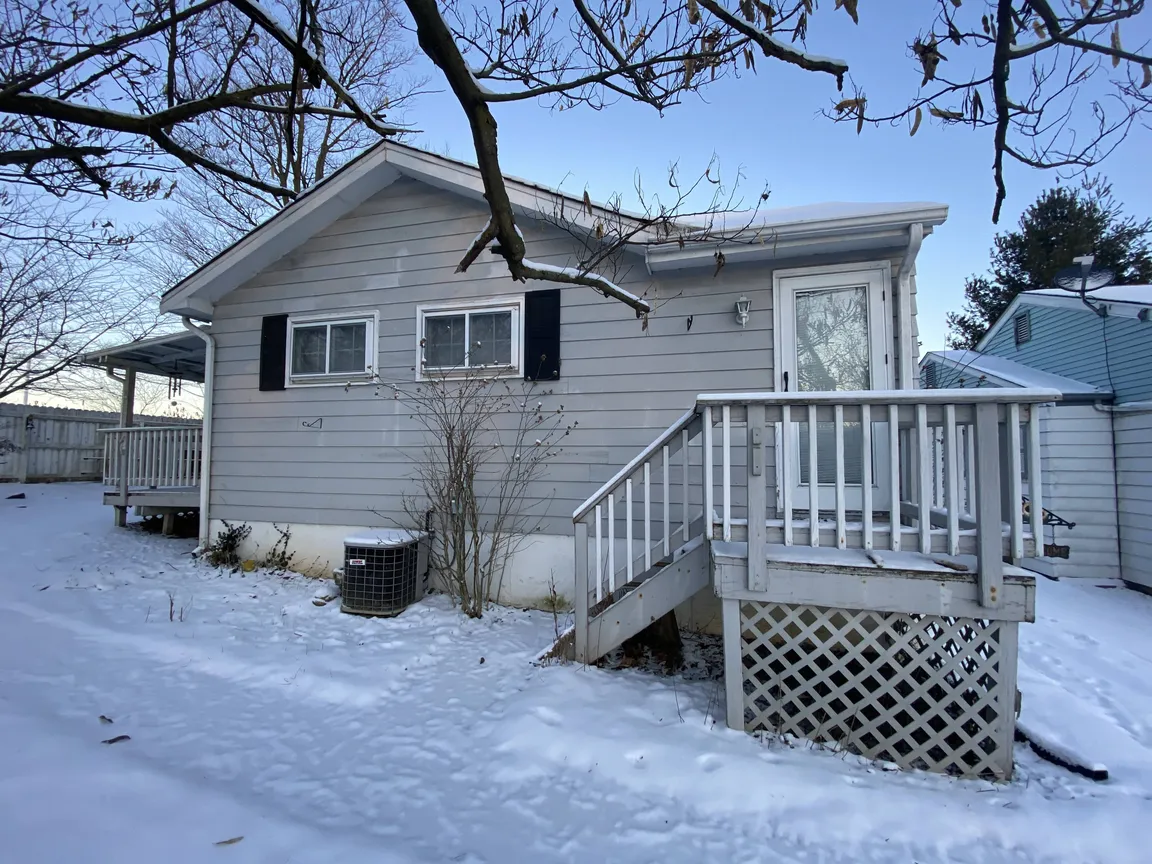 Surprising Things You May Not Know About Working With a Direct Buyer to Sell Your House- Old House