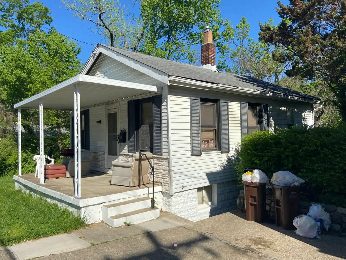Sell Your House Without Any Costs- Old house