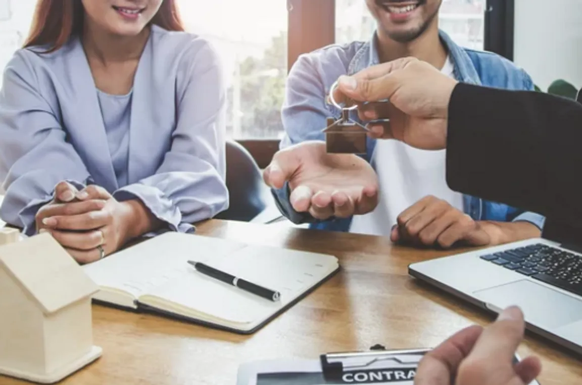 Choose the Right Home Buyer When Selling Your House - Young family