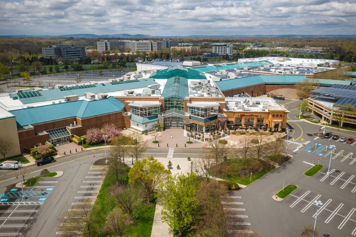 Mall in Bridgewater New Jersey