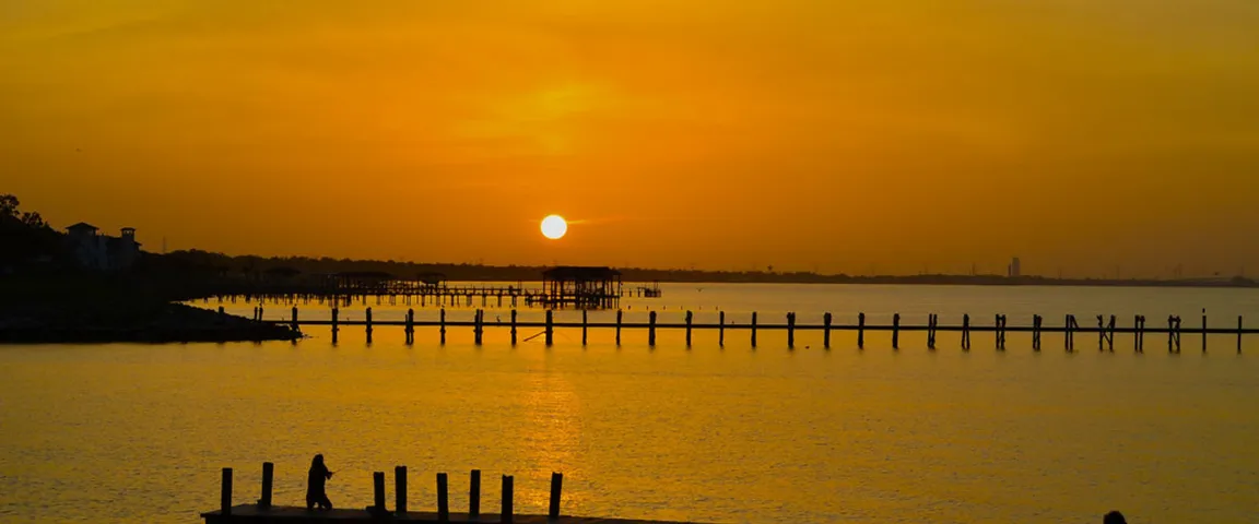sell my house in bacliff