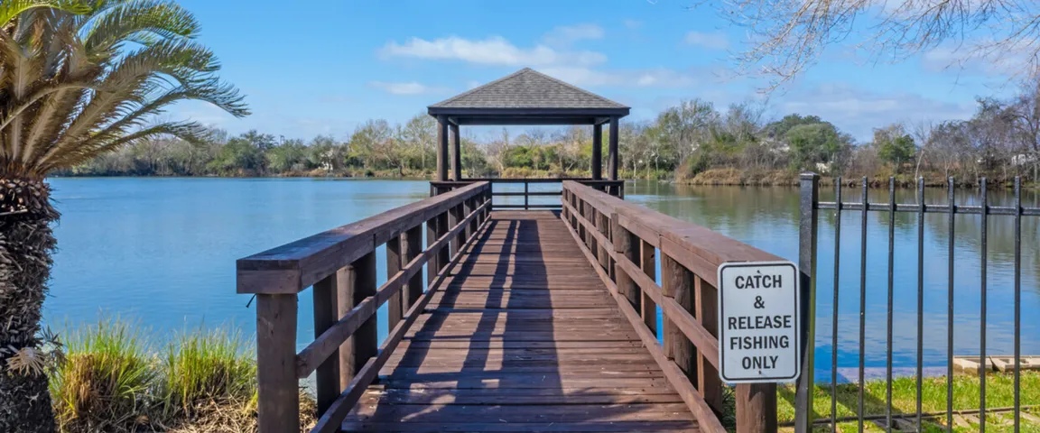 Sell my house fast in Clute