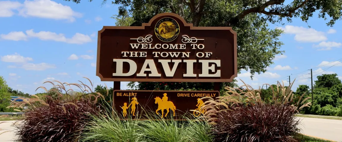 we buy houses in Davie FL