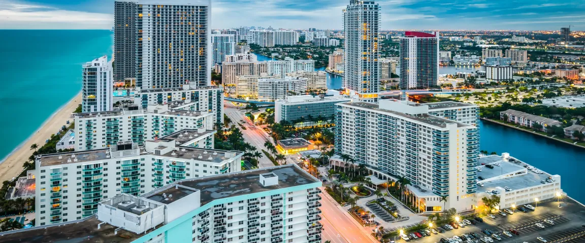 we buy houses in Hollywood FL