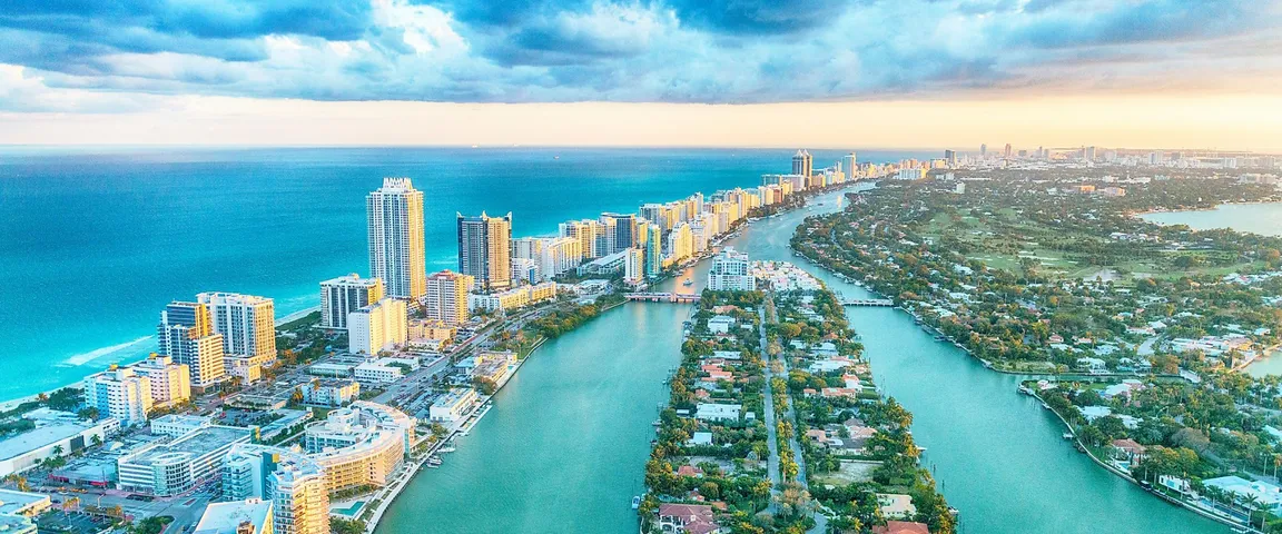 we buy houses in Miami Beach FL