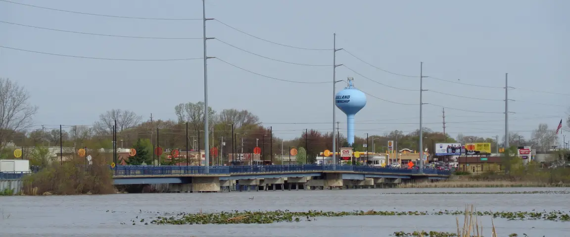 we buy houses in Holland charter township