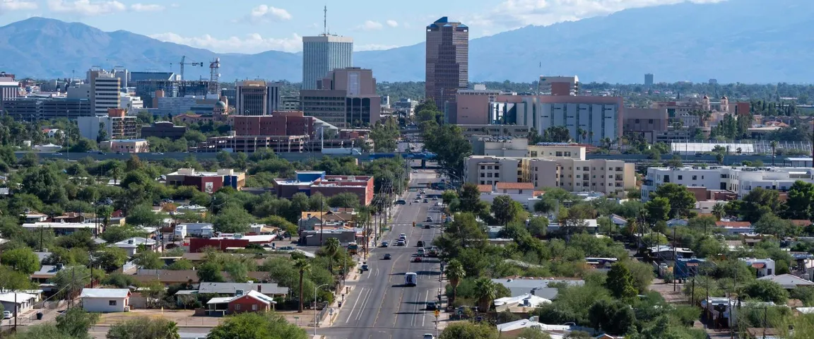 we buy houses in Casas Adobes AZ