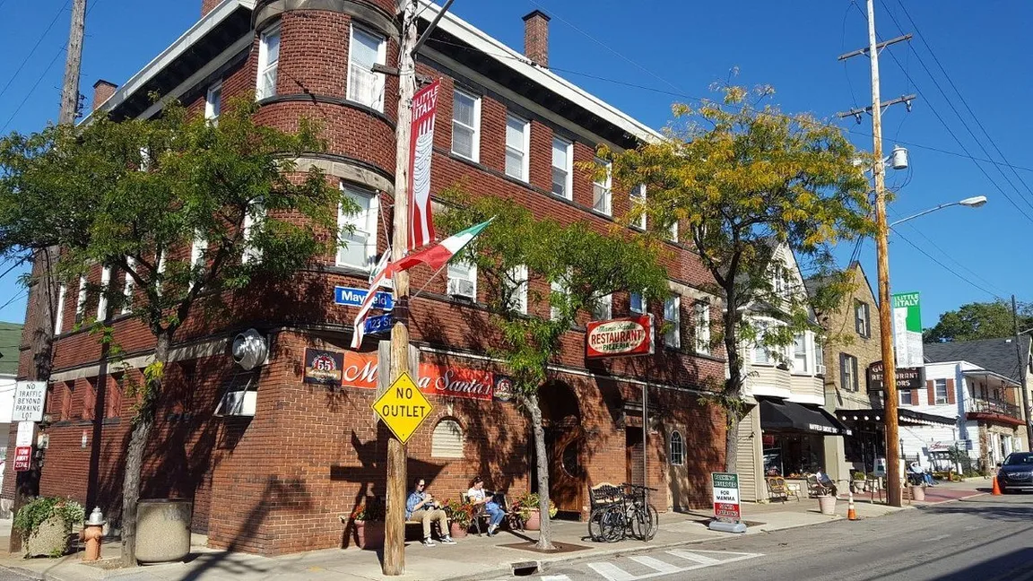Sell my house Fast in Little Italy