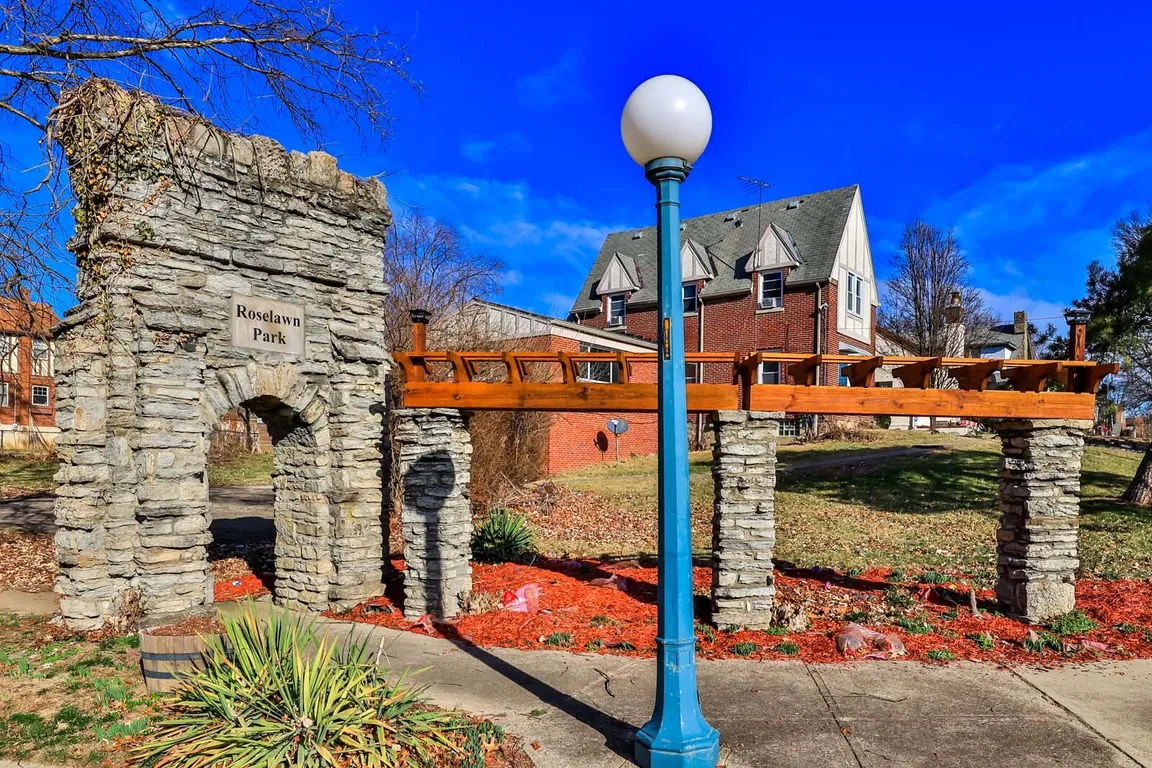 Sell my house fast in Roselawn Cincinnati OH