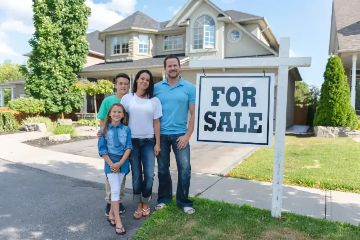 Selling House Privately 8 Pros And Cons in Wisconsin