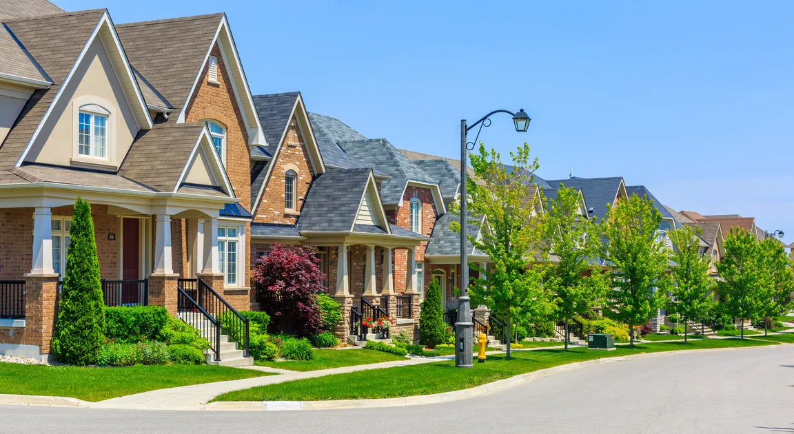Sell Your House Fast in Okotoks, AB