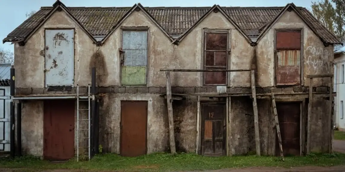 How to Sell a Home With Squatters in the Twin Cities Successfully