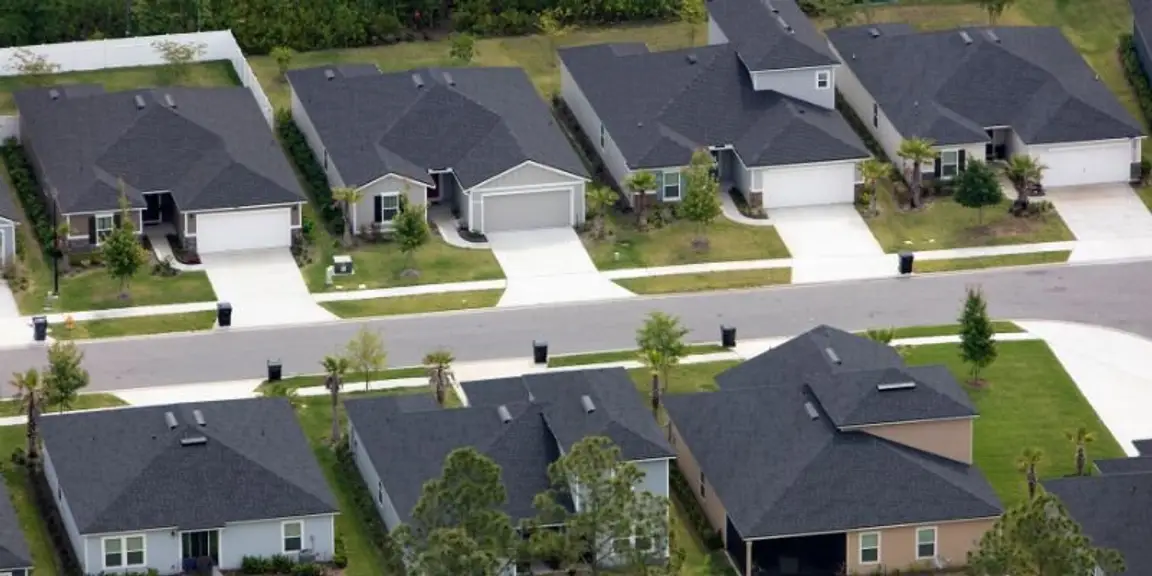 A Rich Neighborhood