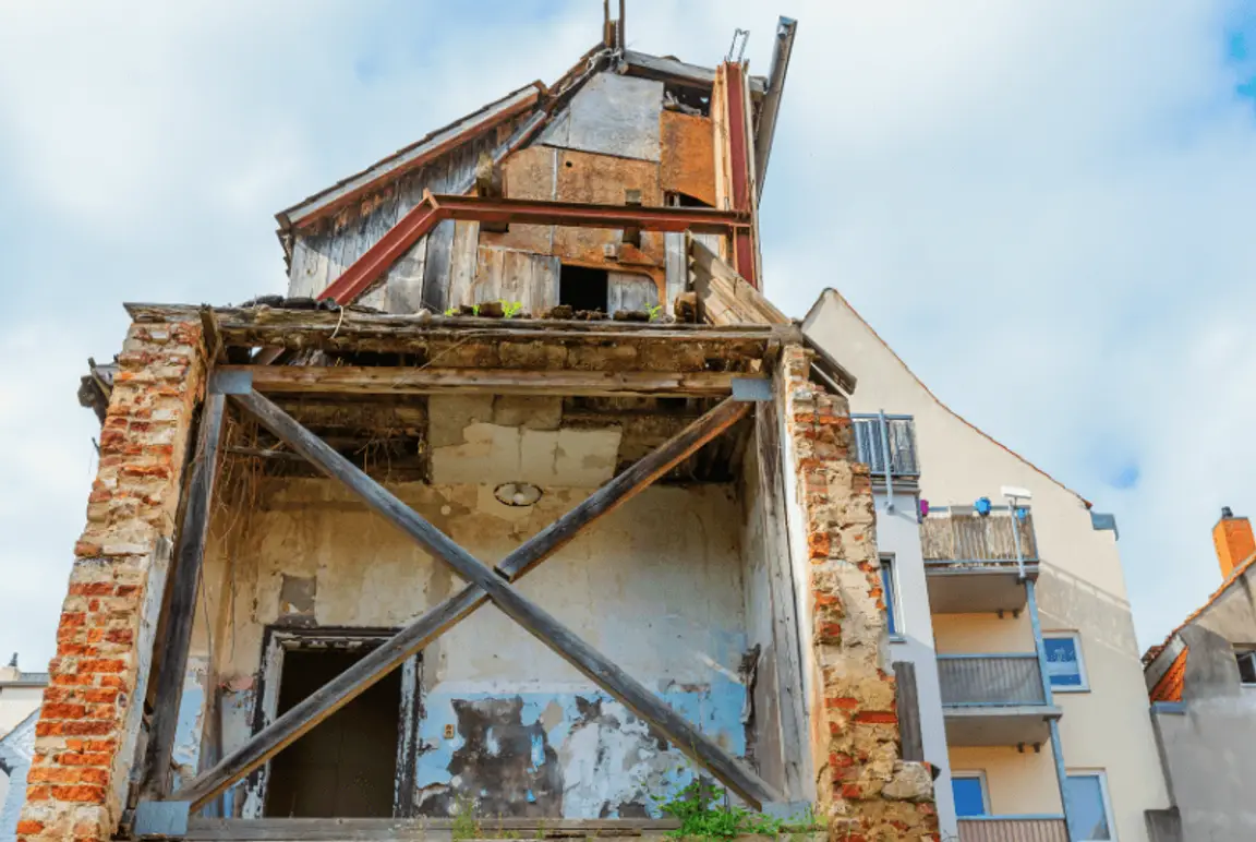How To Sell A Condemned House In Texas