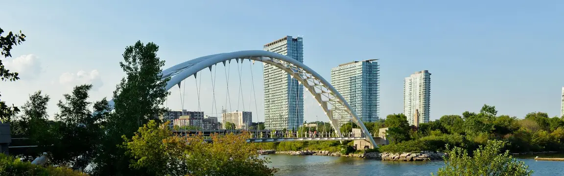 we buy houses fast for cash, Etobicoke Bridge