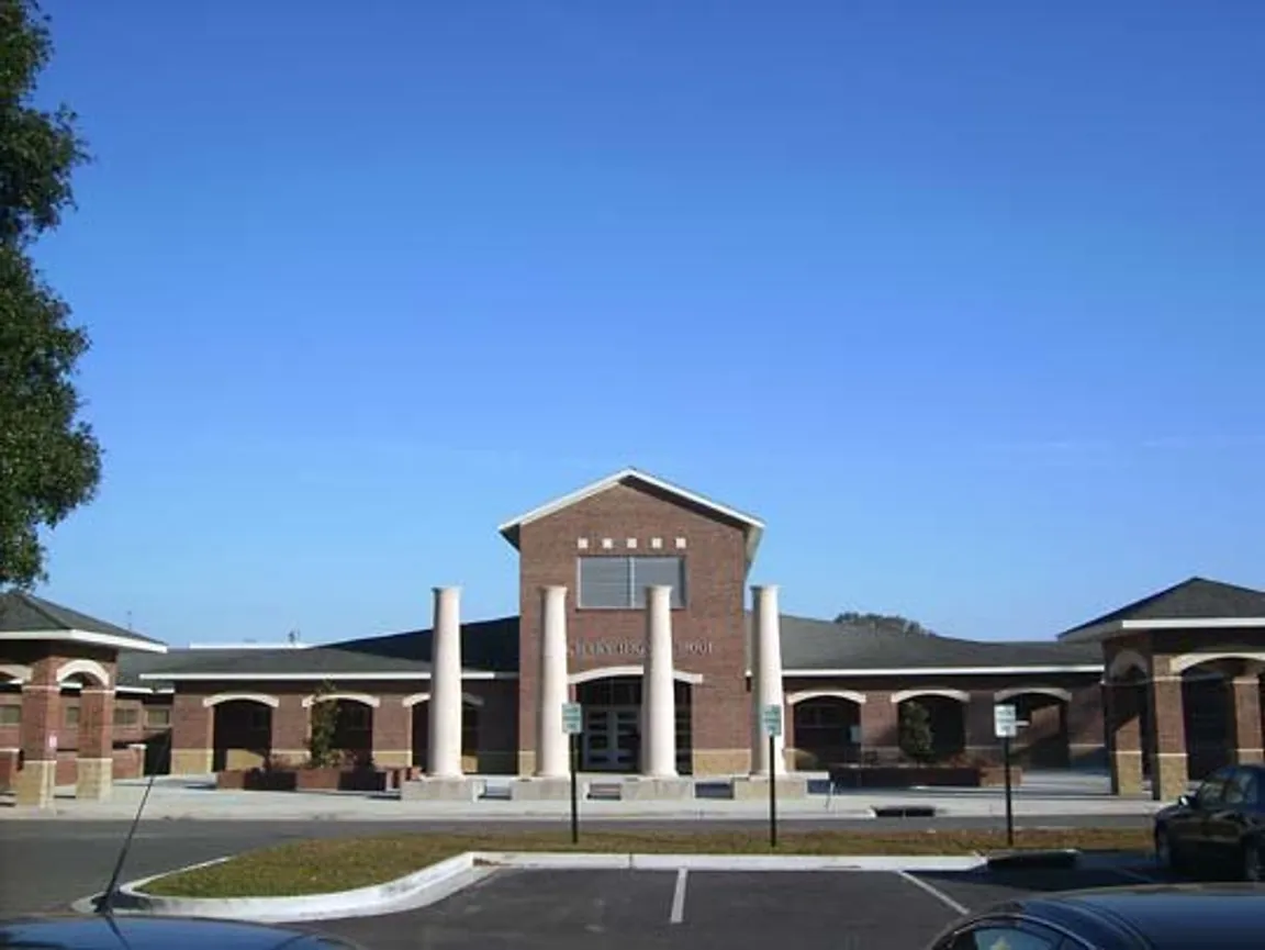 We buy houses in Zachary Louisiana for cash