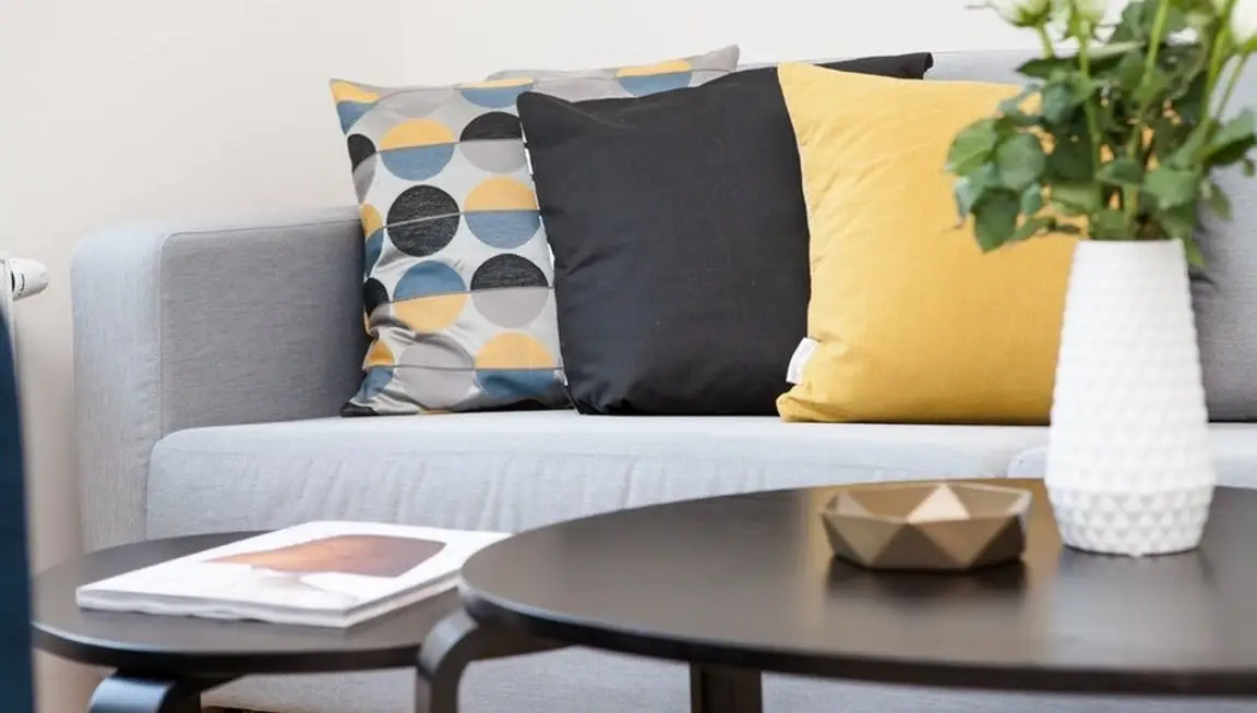 9 staging secrets to sell a house in Nebraska