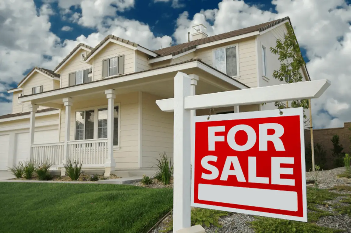 The 5 Advantages of a Cash Offer on Your House