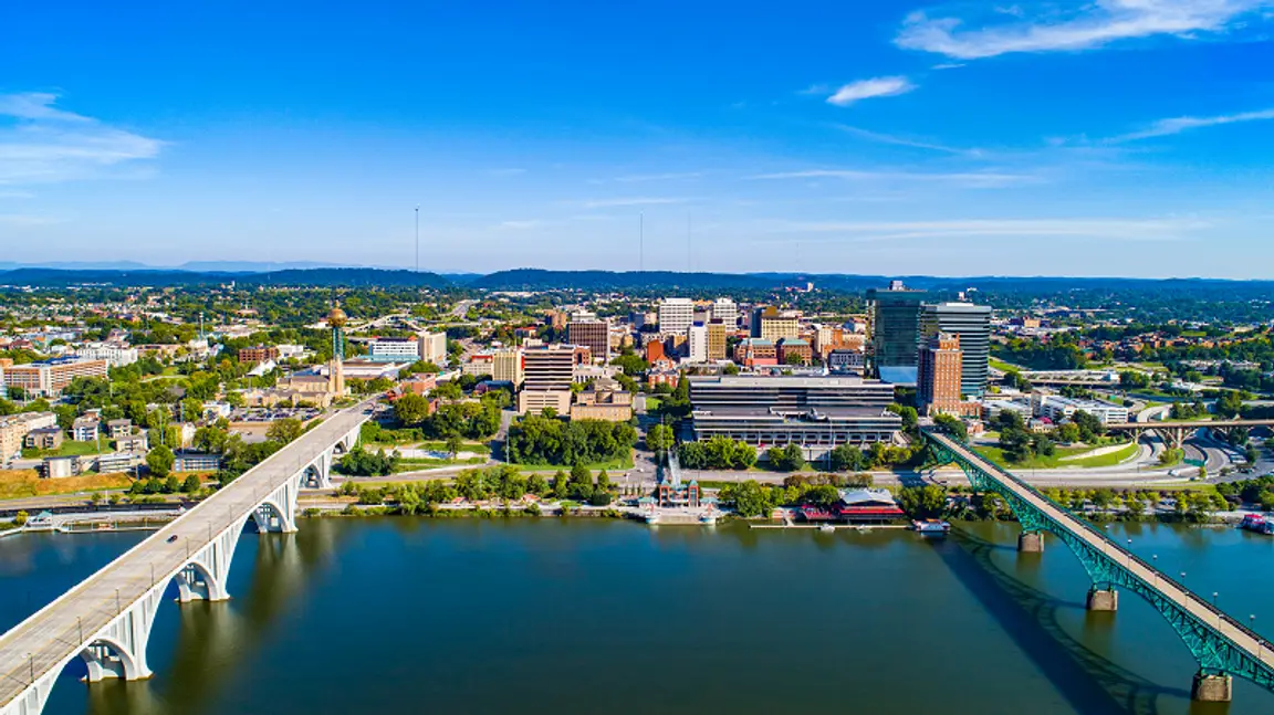 Companies-That-Buy-Houses-in-Green-Bay-Wisconsin-What-To-Look-Out-For