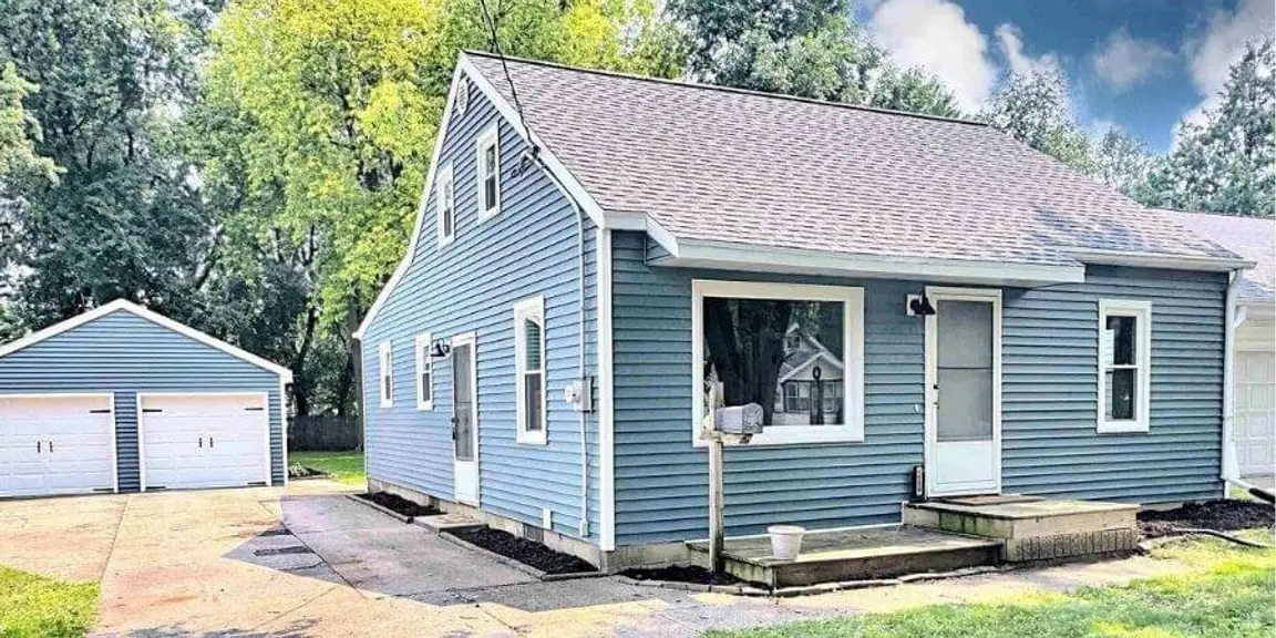 House in Appleton purchased by CB Home Solutions