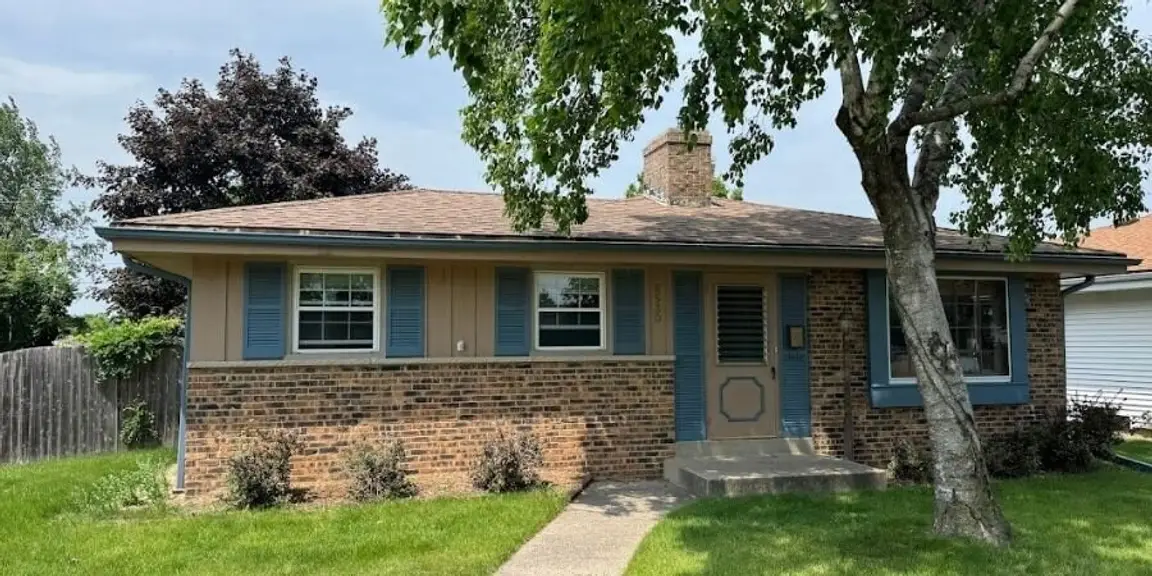 Milwaukee home purchased for cash by CB Home Solutions