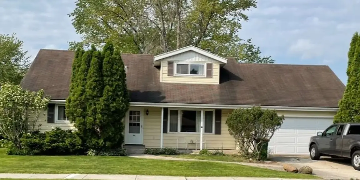 home in Mequon purchased with cash by CB Home Solutions