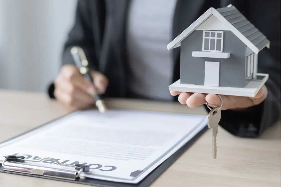 house contract and documentations