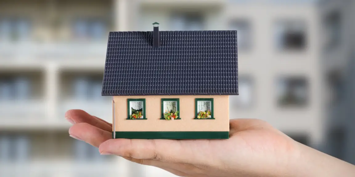 Replacing the roof before selling a house Washington
