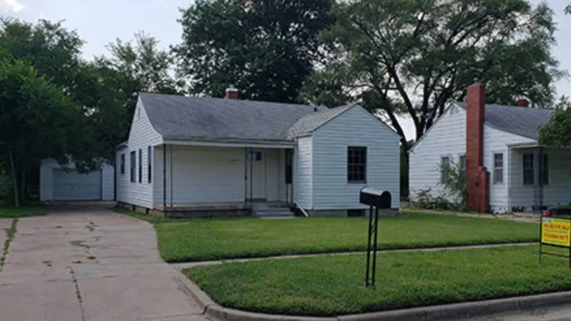 we buy houses for cash Wayne MI