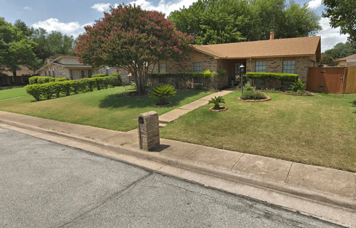 we buy houses Desoto TX