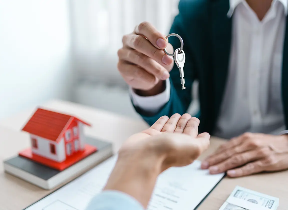 Can Seller Stay in Home After Closing In Kentucky