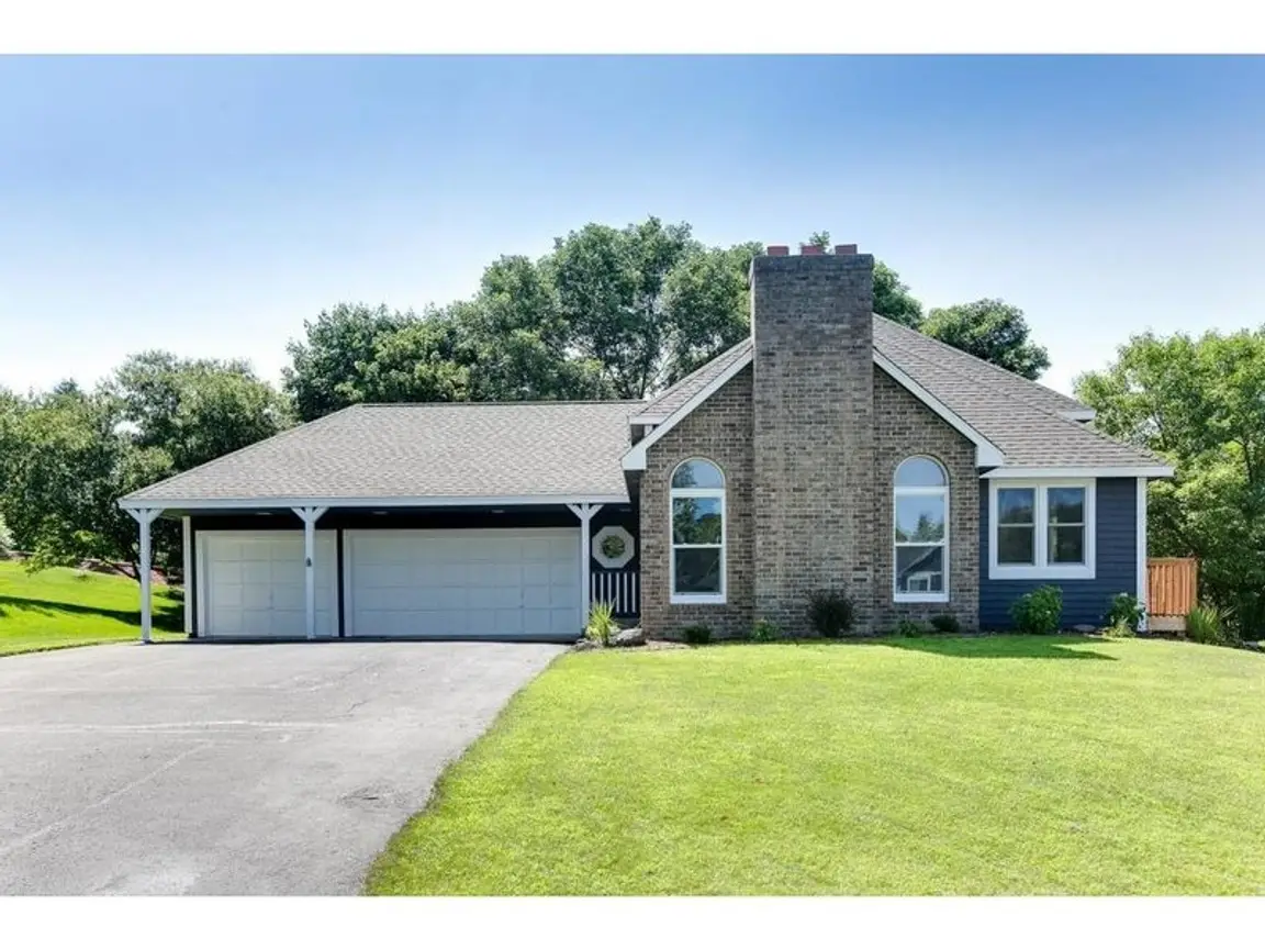 sell your ugly shakopee house today