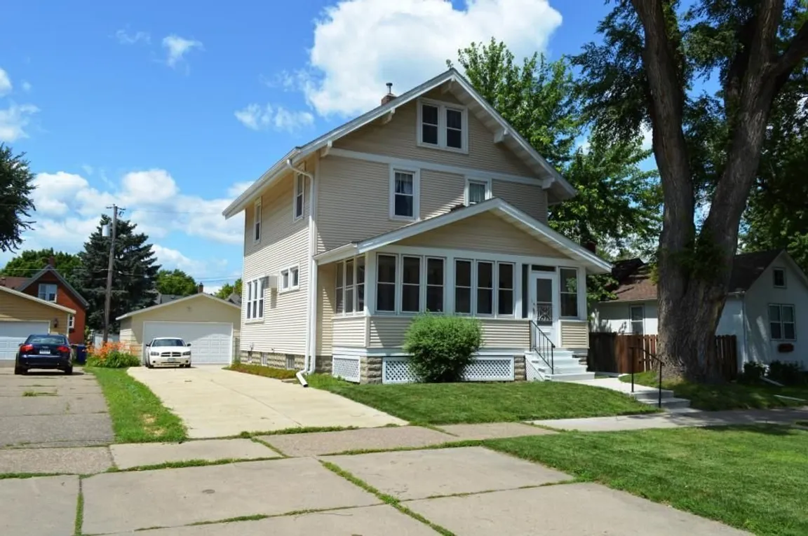 Brooklyn park homes we buy