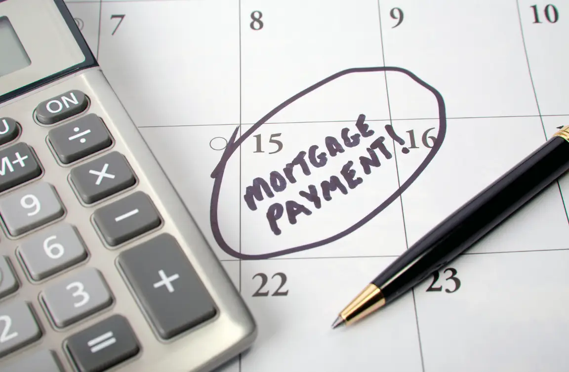 A calendar with a circled entry that reads, "mortgage payment!"