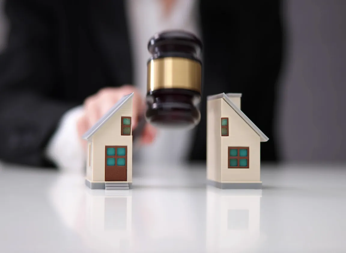 how to sell a house during divorce in Florida