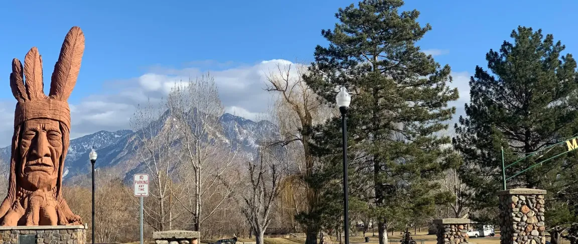 The entrance to Murray Park in Murray, Utah, representing Utah Close Fast Cash Home Buyer's local home buying services in Salt Lake County