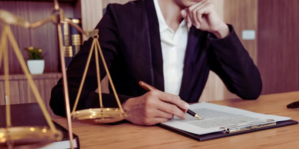 Understanding Attorney Fees When Closing on a House in Kansas City, MO [market_city]